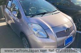 toyota vitz 2006 CFJ1898940