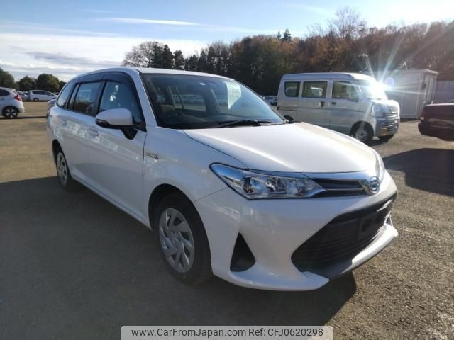 toyota corolla-fielder 2017 quick_quick_DAA-NKE165G_NKE165-7168426 image 2