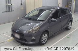 toyota aqua 2014 -TOYOTA--AQUA NHP10-6298343---TOYOTA--AQUA NHP10-6298343-