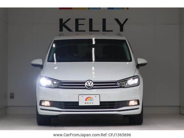 volkswagen golf-touran 2017 quick_quick_1TCZD_WVGZZZ1TZJW016259 image 2