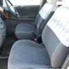 toyota noah 2005 Y2025020172A-12 image 11