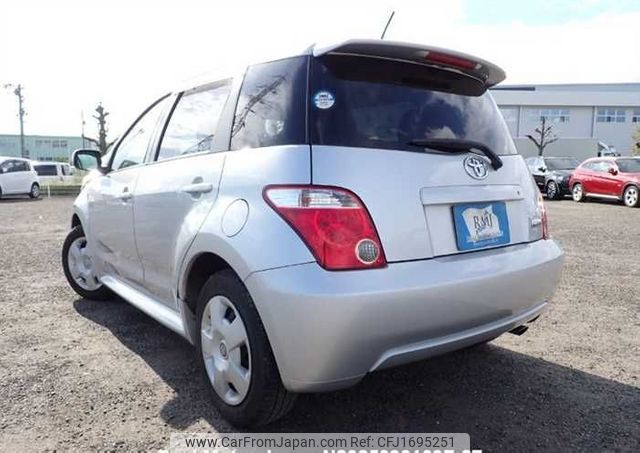 toyota ist 2006 CFJ1695251 image 2