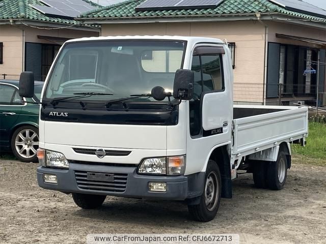 Used NISSAN ATLAS 2007/Mar CFJ6672713 in good condition for sale