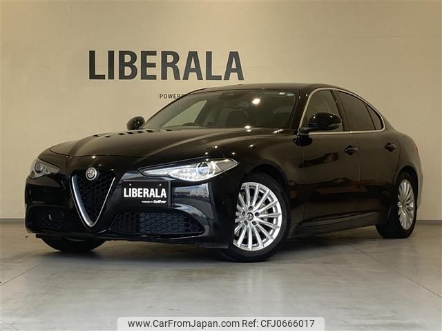 alfa-romeo giulia 2018 -ALFA ROMEO--Alfa Romeo Giulia ABA-95220--ZAREAEJN0J7584926---ALFA ROMEO--Alfa Romeo Giulia ABA-95220--ZAREAEJN0J7584926- image 1