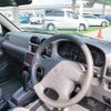 isuzu wizard 2000 CFJ1660474 image 7