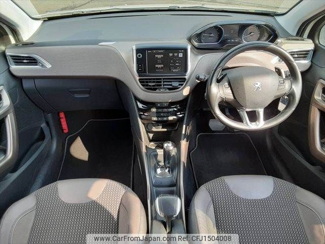 peugeot 2008 2015 CFJ1504008 image 2