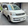 toyota voxy 2005 CFJ1513768 image 2