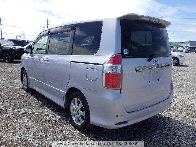 toyota noah 2009 NIKYO_HT22116 image 2