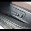 lexus is 2017 CFJ1643288 image 20