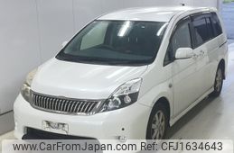 toyota isis 2012 CFJ1634643