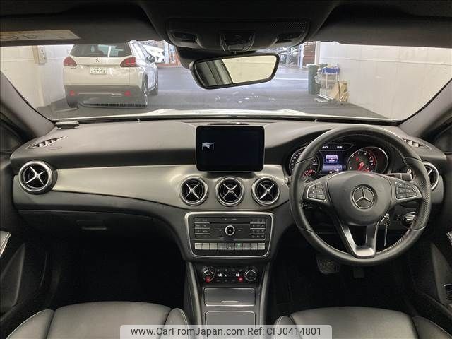 mercedes-benz gla-class 2018 -MERCEDES-BENZ--Benz GLA DBA-156947--WDC1569472J519793---MERCEDES-BENZ--Benz GLA DBA-156947--WDC1569472J519793- image 2