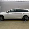 volkswagen passat-variant 2020 quick_quick_LDA-3CDFC_WVWZZZ3CZKE125184 image 12