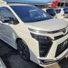 toyota voxy 2020 -TOYOTA--Voxy ZRR80W--0608978---TOYOTA--Voxy ZRR80W--0608978- image 1