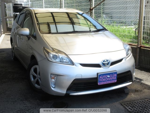 toyota prius 2012 -TOYOTA--Prius DAA-ZVW30--ZVW30-5511555---TOYOTA--Prius DAA-ZVW30--ZVW30-5511555- image 2