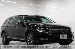 volkswagen passat-variant 2018 -VOLKSWAGEN--VW Passat Variant 3CDFC--JE114077---VOLKSWAGEN--VW Passat Variant 3CDFC--JE114077-