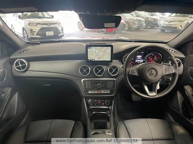 mercedes-benz gla-class 2017 -MERCEDES-BENZ--Benz GLA DBA-156942--WDC1569422J383227---MERCEDES-BENZ--Benz GLA DBA-156942--WDC1569422J383227- image 2