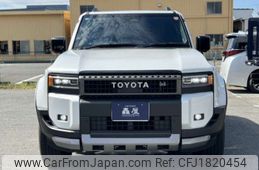 toyota land-cruiser-wagon 2025 CFJ1820454