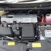 toyota prius-α 2011 250310135055 image 16