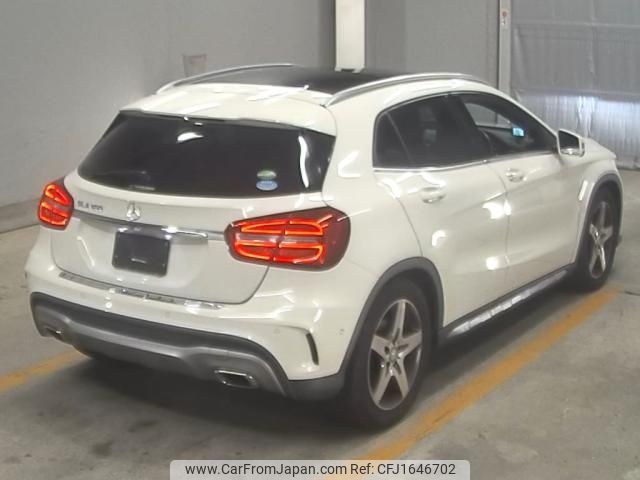 mercedes-benz gla-class 2015 CFJ1646702 image 2