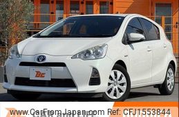 toyota aqua 2013 CFJ1553844