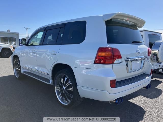 toyota land-cruiser 2013 quick_quick_CBA-URJ202W_URJ202-4045261 image 2