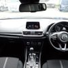 mazda axela 2016 REALMOTOR_N2023060267F-10 image 8