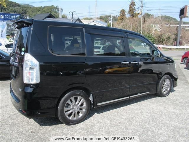 toyota voxy 2013 -TOYOTA--Voxy ZRR70W--ZRR70-0548329---TOYOTA--Voxy ZRR70W--ZRR70-0548329- image 2