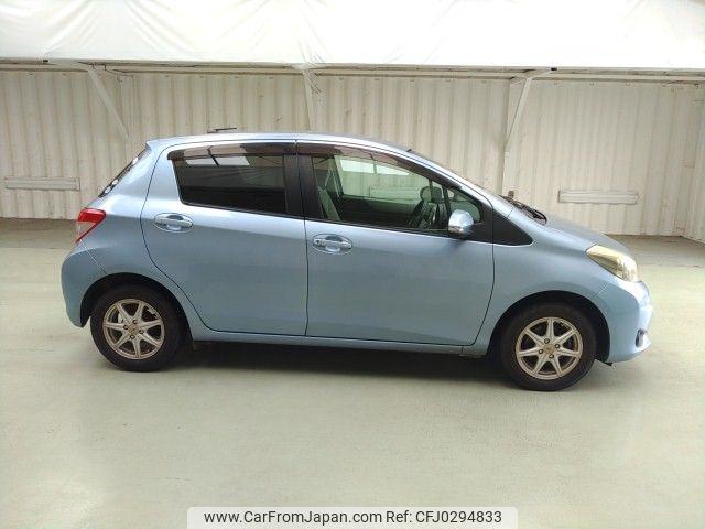 toyota vitz 2011 ENHANCEAUTO_1_ea288778 image 2