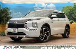 mitsubishi outlander-phev 2023 CFJ1752879