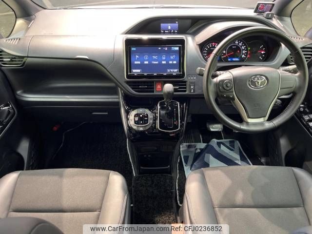 toyota noah 2018 -TOYOTA--Noah DBA-ZRR80W--ZRR80-0392447---TOYOTA--Noah DBA-ZRR80W--ZRR80-0392447- image 2