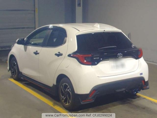 toyota yaris 2020 quick_quick_5BA-MXPA10_MXPA10-2022256 image 2