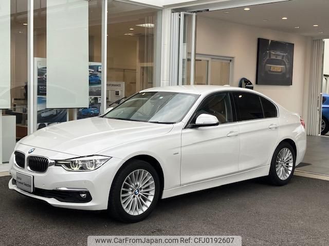 bmw 3-series 2018 quick_quick_8E15_WBA8E36030NV05110 image 1