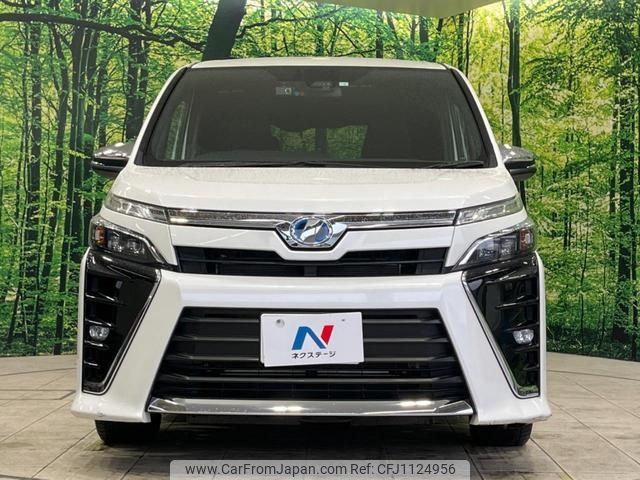 toyota voxy 2018 -TOYOTA--Voxy ZWR80W--0304712---TOYOTA--Voxy ZWR80W--0304712- image 1