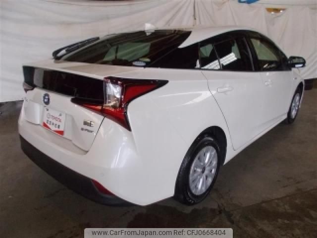 toyota prius 2019 quick_quick_DAA-ZVW55_ZVW55-6009694 image 2