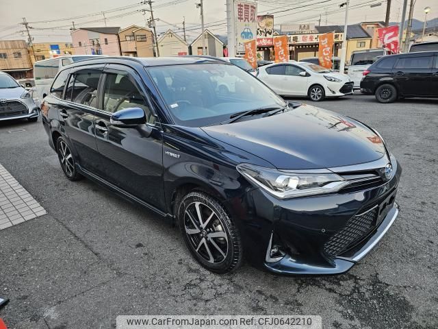 toyota corolla-fielder 2017 quick_quick_DAA-NKE165G_7169882 image 1