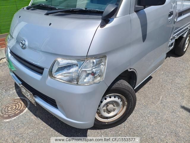 toyota townace-truck 2017 CFJ1553577 image 2