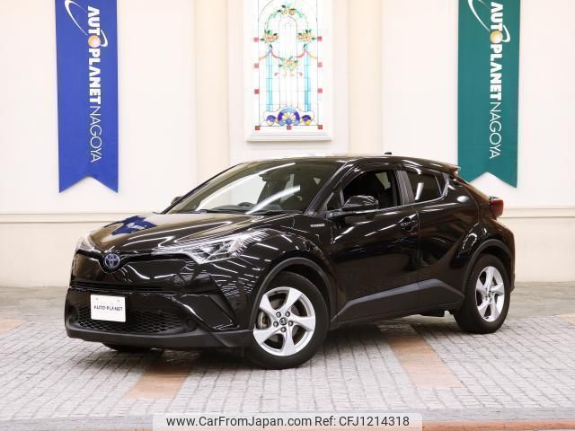 toyota c-hr 2018 quick_quick_DAA-ZYX10_ZYX10-2141537 image 1
