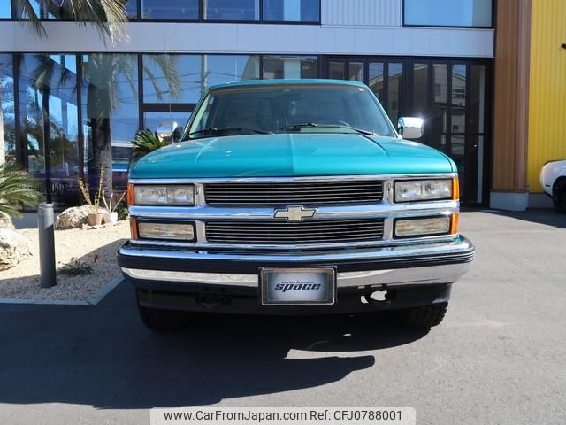 chevrolet k1500 1993 GOO_NET_EXCHANGE_9570407A30250222W002 image 2