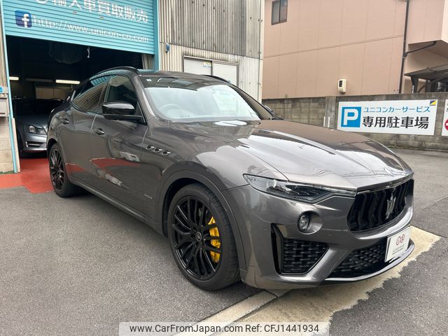 maserati levante 2019 CARSENSOR_JP_AU6444000914 image 1