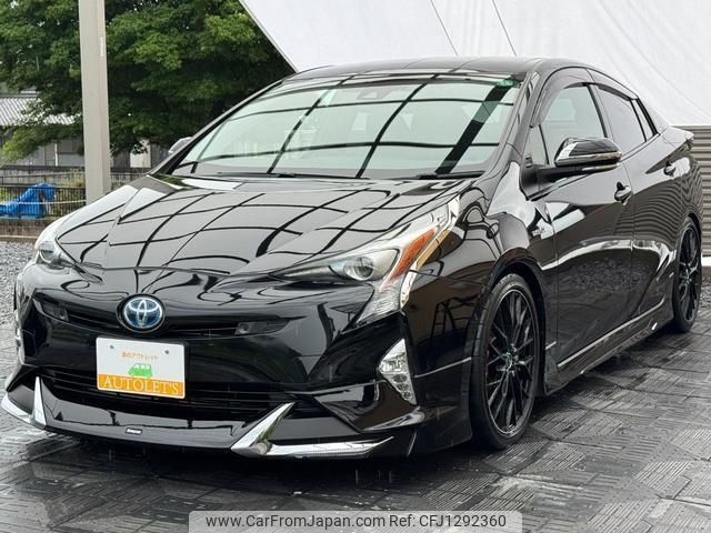 toyota prius 2017 quick_quick_DAA-ZVW55_ZVW55-8046734 image 1