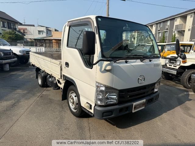 mazda titan 2017 CFJ1382202 image 1