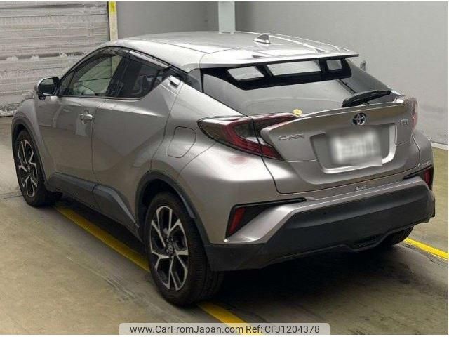 toyota c-hr 2018 quick_quick_DAA-ZYX10_ZYX10-2123646 image 2