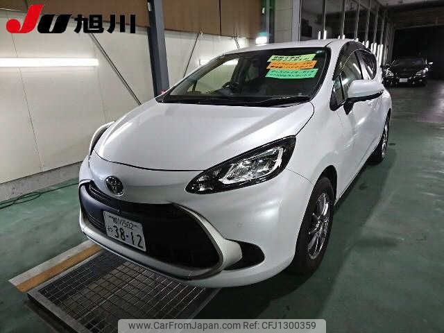 toyota aqua 2022 CFJ1300359 image 1
