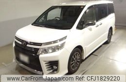 toyota voxy 2016 CFJ1829220