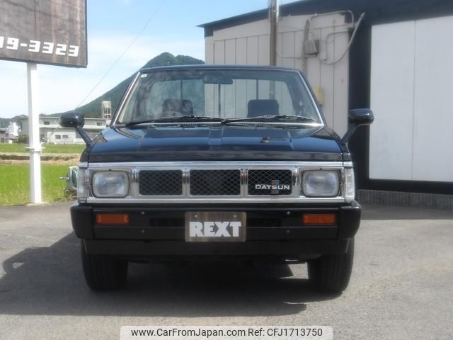 nissan dutsun-truck 1992 CFJ1713750 image 2