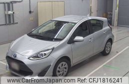 toyota aqua 2020 CFJ1816241