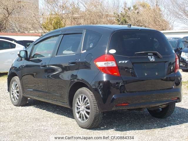 honda fit 2013 CFJ0884334 image 2