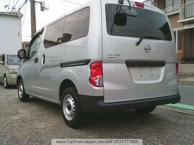 nissan nv200-vanette 2023 CFJ1777605 image 2