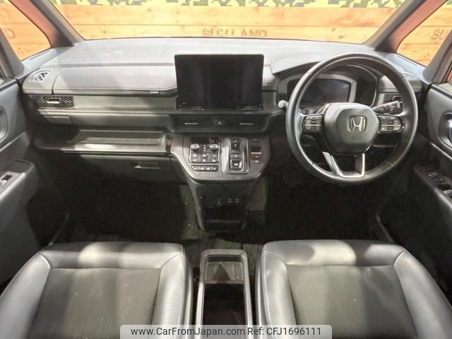 honda stepwagon 2024 CFJ1696111 image 2