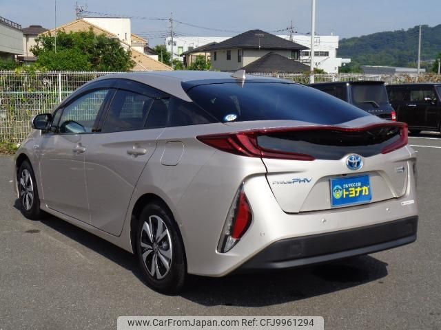 toyota prius-phv 2017 -TOYOTA--Prius PHV ZVW52--3028252---TOYOTA--Prius PHV ZVW52--3028252- image 2